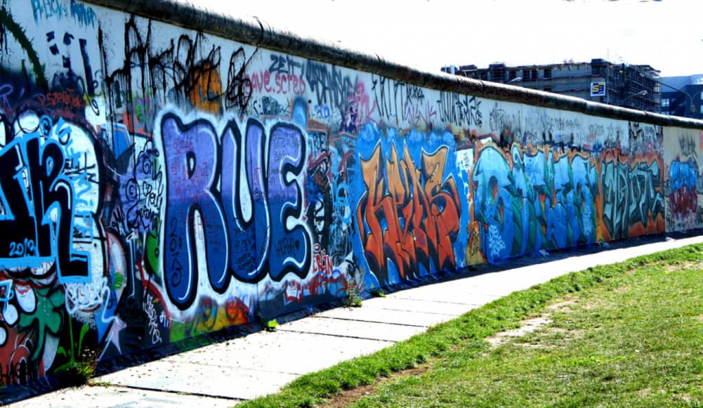 The Best Places to See the Berlin Wall in Berlin, Germany