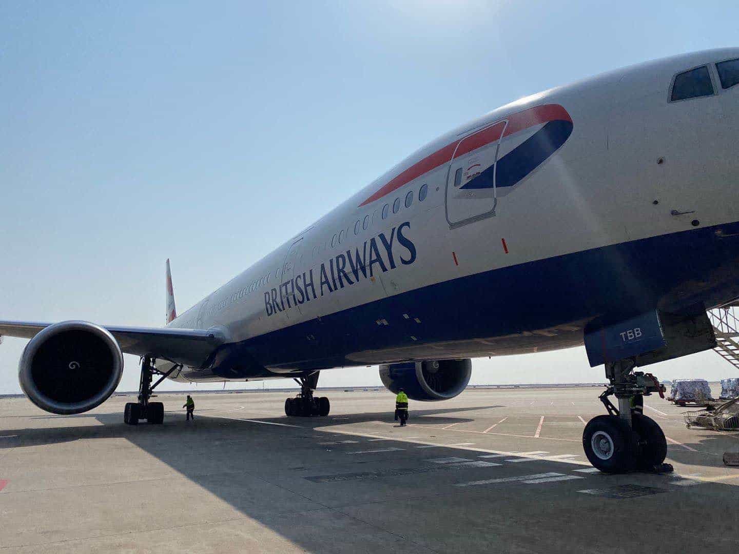 British Airwaysâ no nut policy makes travellers NUTS