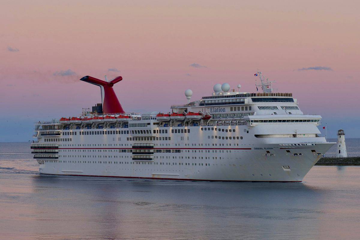 Carnival Cruises Will Make Passenger Boarding Easier Using VeriFLY App