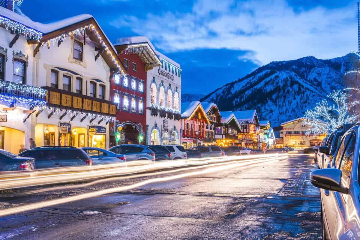 This Is The Prettiest Small Town In America For Winter Getaways