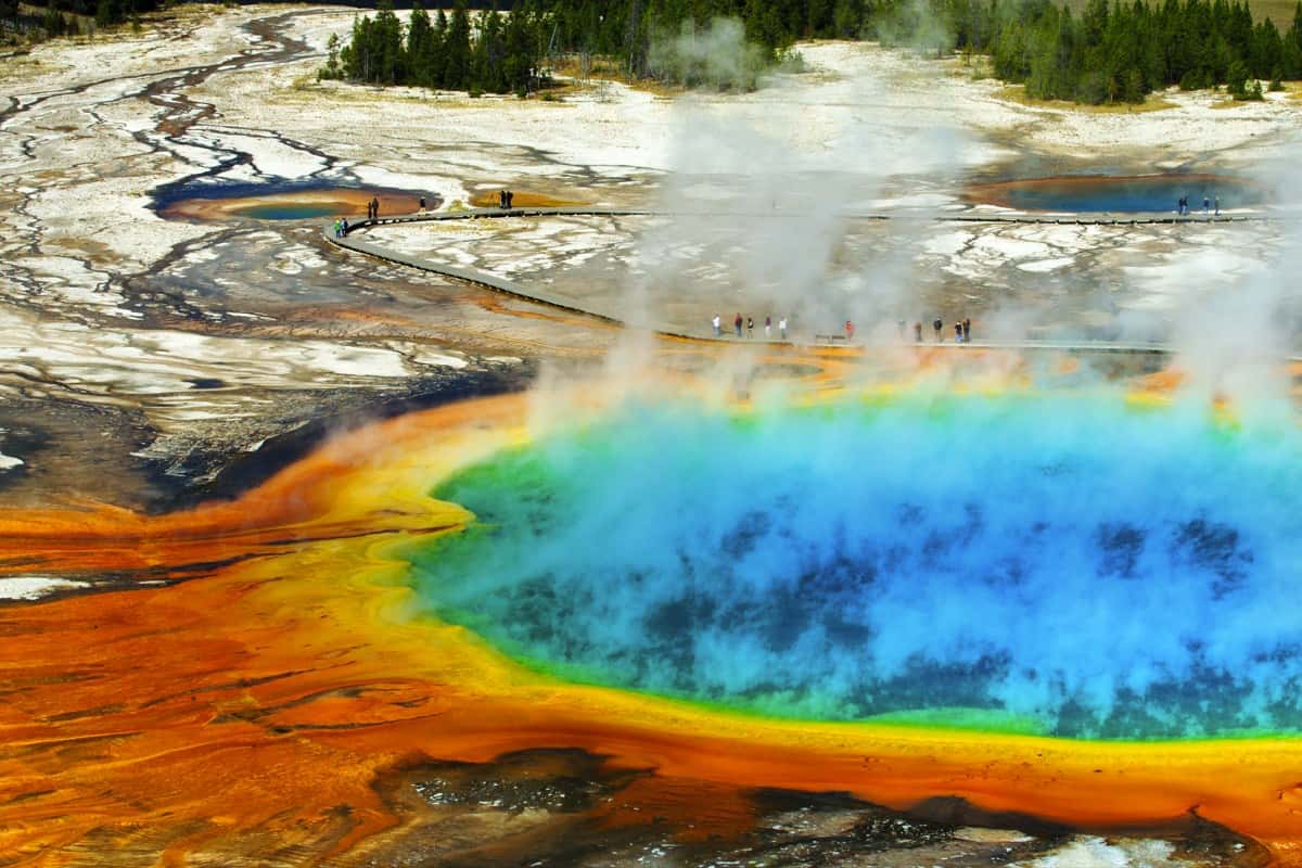 7 Tips For Planning A Trip To Yellowstone National Park This Summer