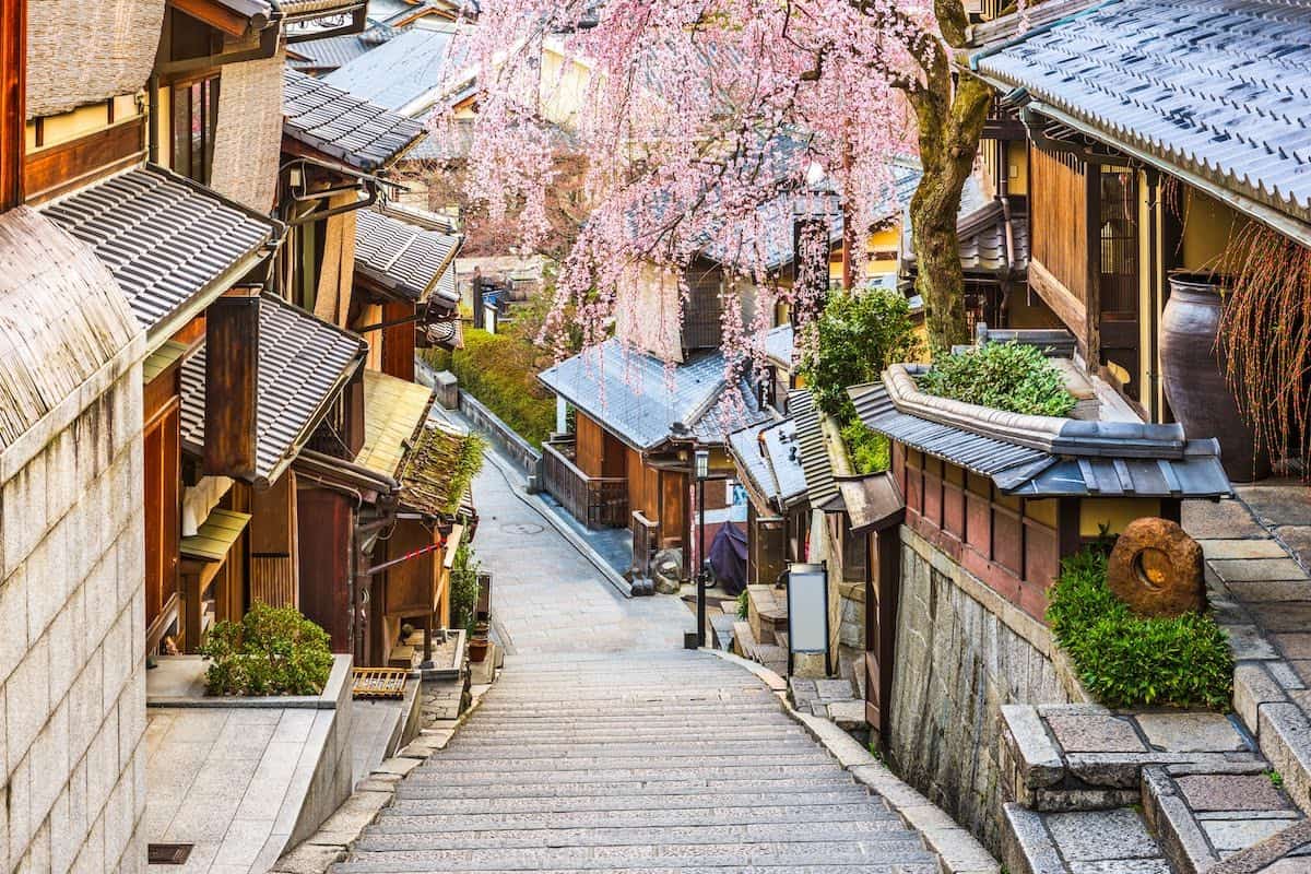 These Are 5 Important Changes Travelers Headed To Japan Need To Know