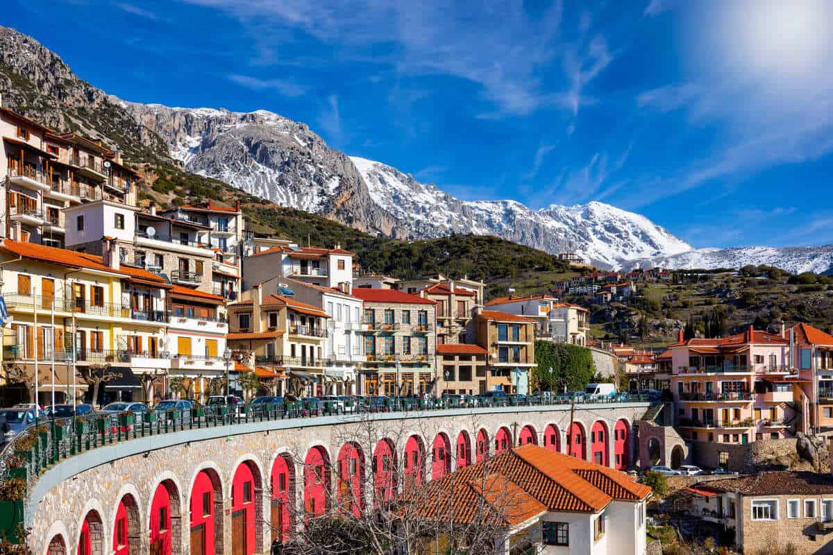 4 Of The Prettiest Small Towns In Europe To Visit This Summer