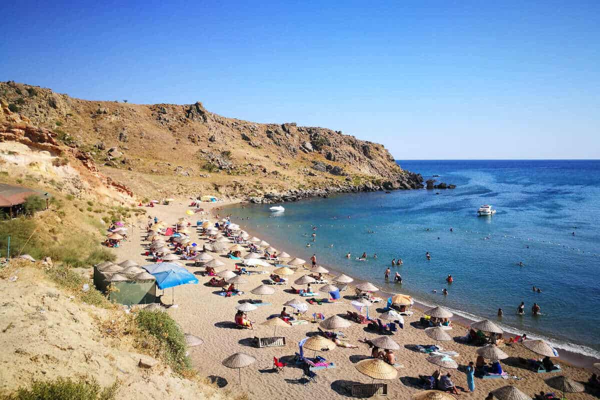 This Peaceful Unknown Mediterranean Island Is A Great Budget Destination