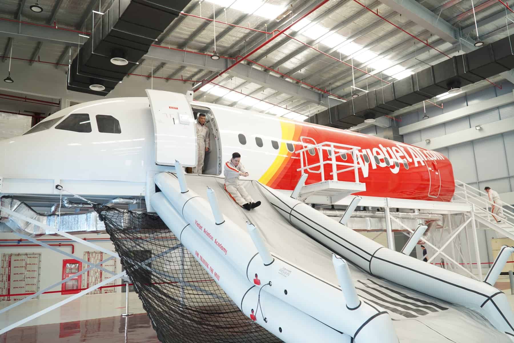 Vietjet Aviation Academy becomes part of the IATA  International Training Network 