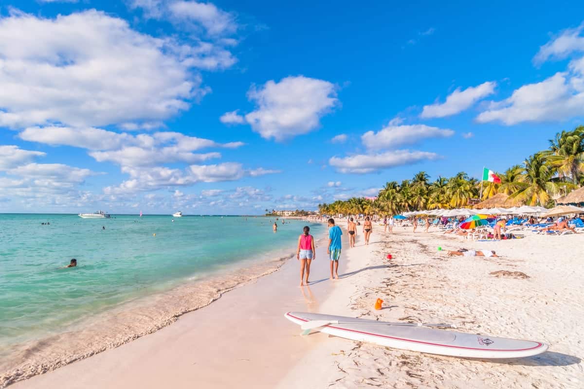 Why This Tiny Mexican Caribbean Island Is Soaring In Popularity Right Now